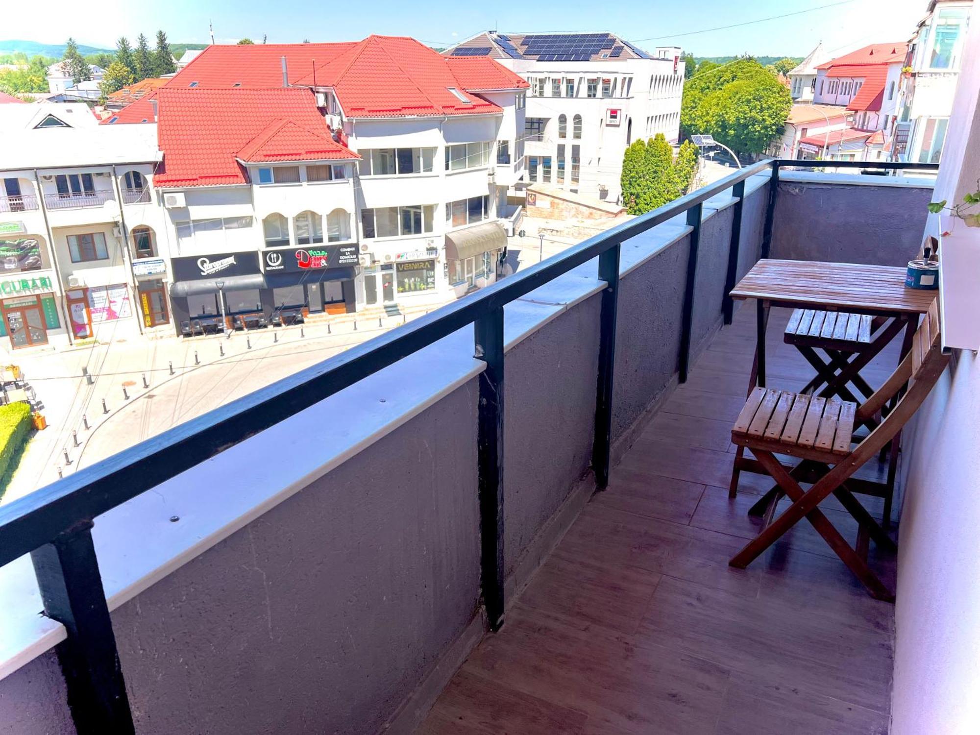 Old Town View- Ultracentral Apartment ترجوفيشت المظهر الخارجي الصورة